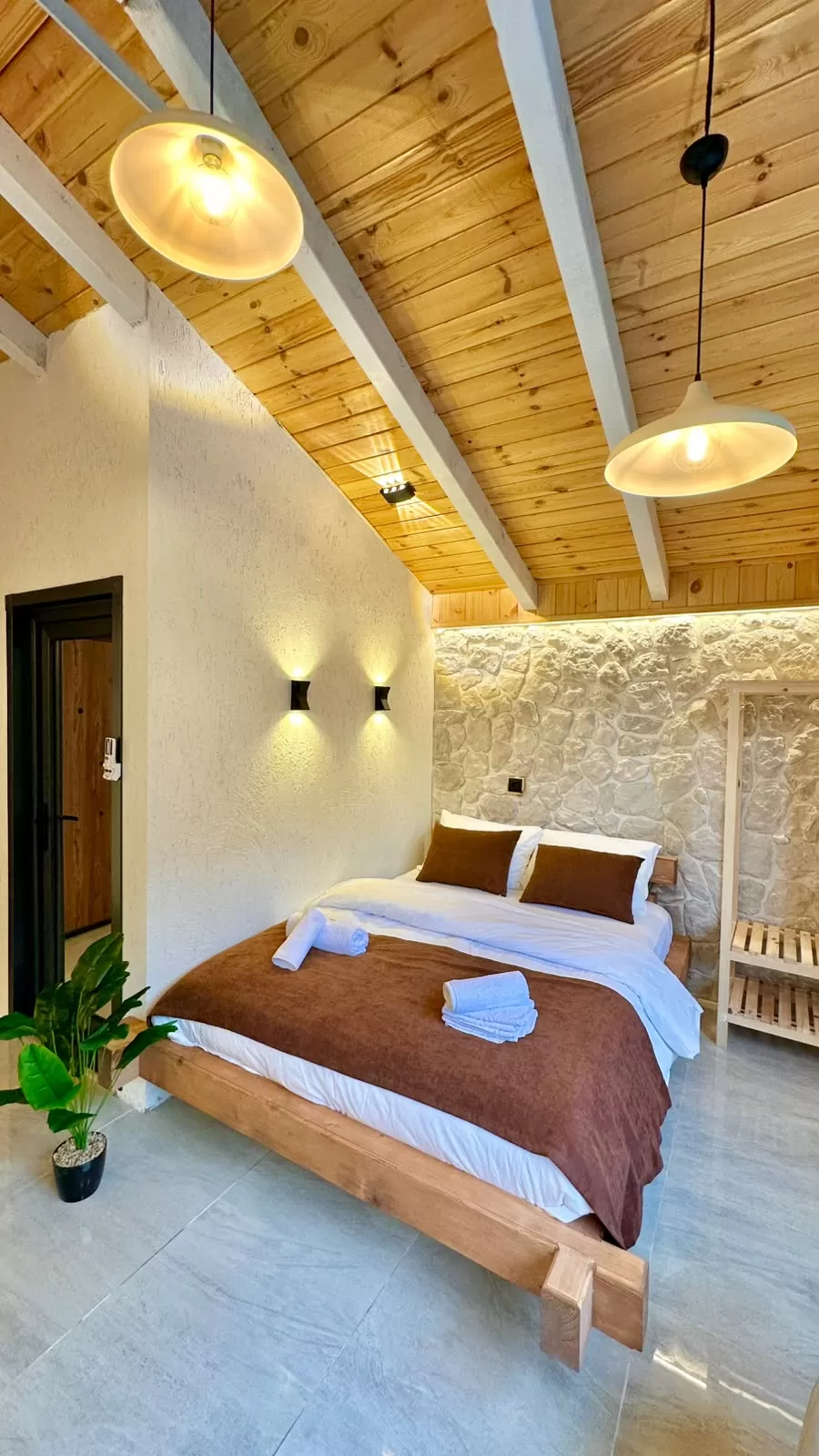 Waterfall Bungalow 2