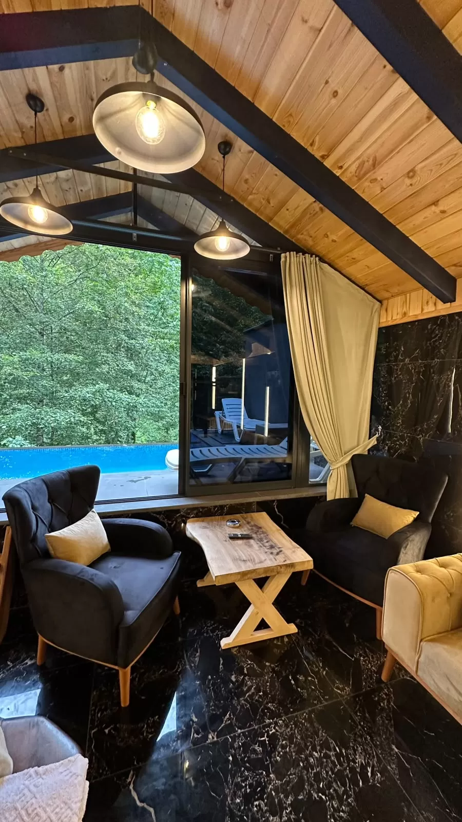 Waterfall Bungalow 2