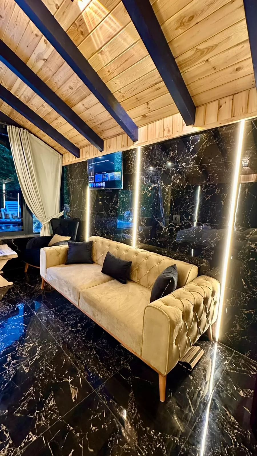 Waterfall Bungalow 2