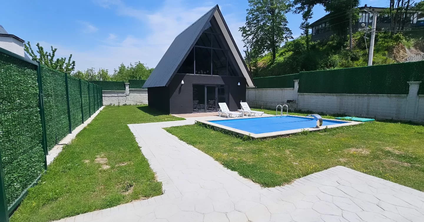 Sakura Bungalov 2